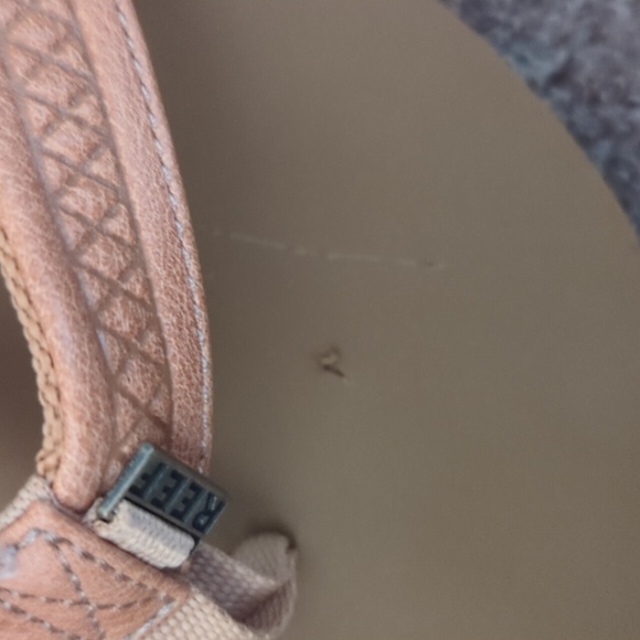 Reef Cora Women's Natural Color Flip Flop Sandals - Picture 4 of 5